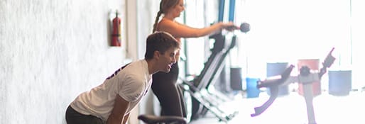 people training with weights together